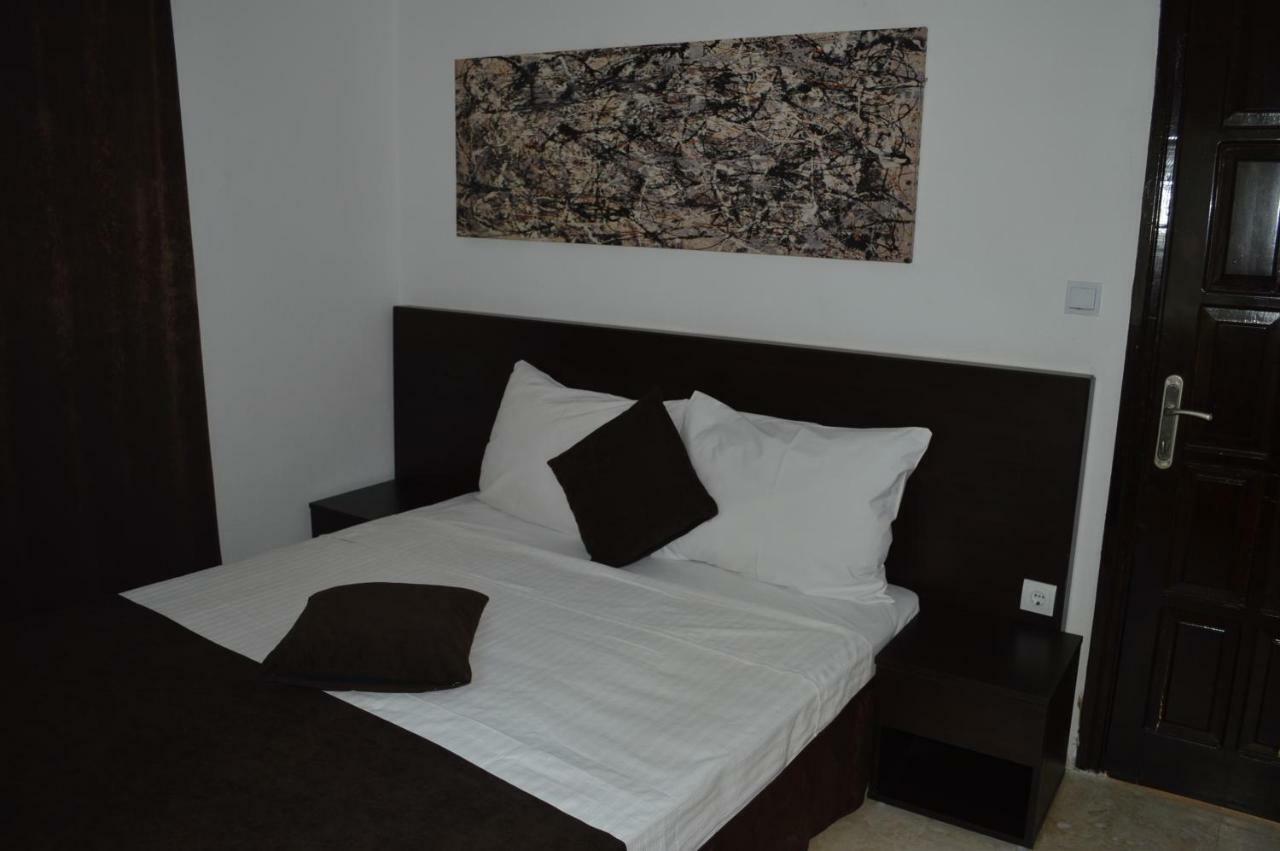 Bitez Sunset Apart Otel ภายนอก รูปภาพ